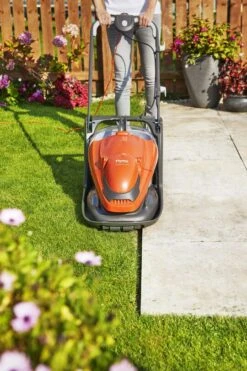 Flymo Easi-Glide 330 13" Electric Hover Lawnmower - Alton Garden Centre -Konstsmidee Shop 01 01 06 EasiGlidePlus 300V