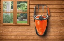 Flymo Easi Glide 300 Electric Hover Collect Mower - Alton Garden Centre 20 Flymo Easi Glide 300 Electric Hover Collect Mower - Alton Garden Centre -Konstsmidee Shop 04 01 02 easiglide300 storeonthewall