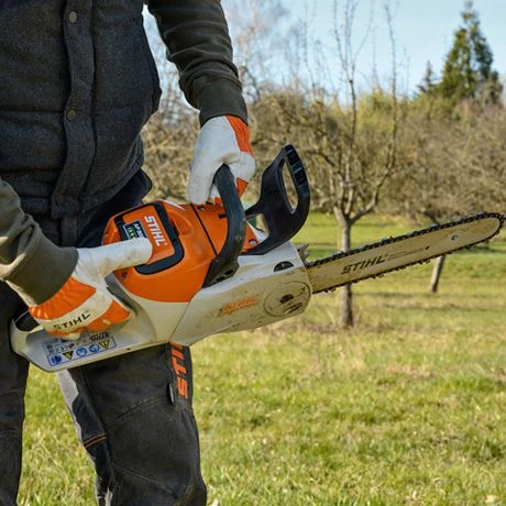 STIHL MSA 220 C-BQ 14" Cordless Chainsaw TOOL ONLY - Alton Garden Centre 8 STIHL MSA 220 C-BQ 14" Cordless Chainsaw TOOL ONLY - Alton Garden Centre - Image 6