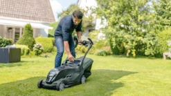 BOSCH AdvancedRotak 750 45cm Electric Lawnmower - Alton Garden Centre 10 BOSCH AdvancedRotak 750 45cm Electric Lawnmower - Alton Garden Centre -Konstsmidee Shop Bosch Advanced Rotak 750 4