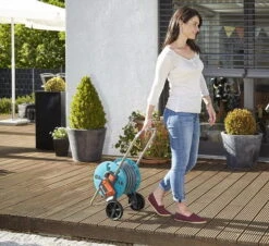 Gardena Hose Trolley CleverRoll S - Alton Garden Centre -Konstsmidee Shop GA150 2184