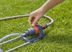 Gardena Oscillating Sprinkler - Alton Garden Centre -Konstsmidee Shop GA150 2425