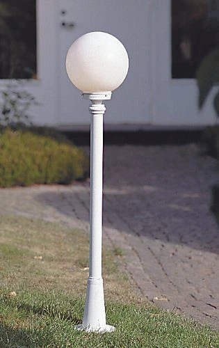 Konstsmide Persius 577-250 Outdoor Pole - Matt White - Alton Garden Centre 4 Konstsmide Persius 577-250 Outdoor Pole - Matt White - Alton Garden Centre - Image 2
